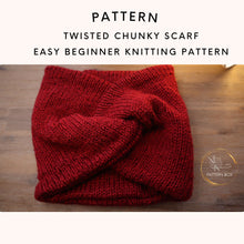 Load image into Gallery viewer, twisted chunky scarf
