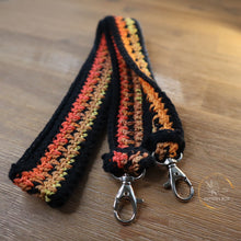 Load image into Gallery viewer, split spike stitch bag strap
