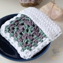 Load image into Gallery viewer, Granny square earphone pouch
